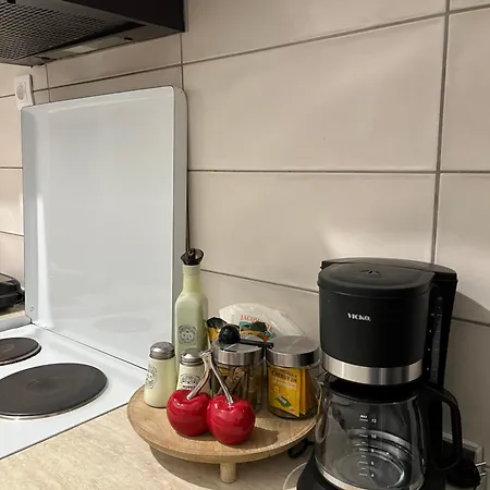 Family House * 트리칼라